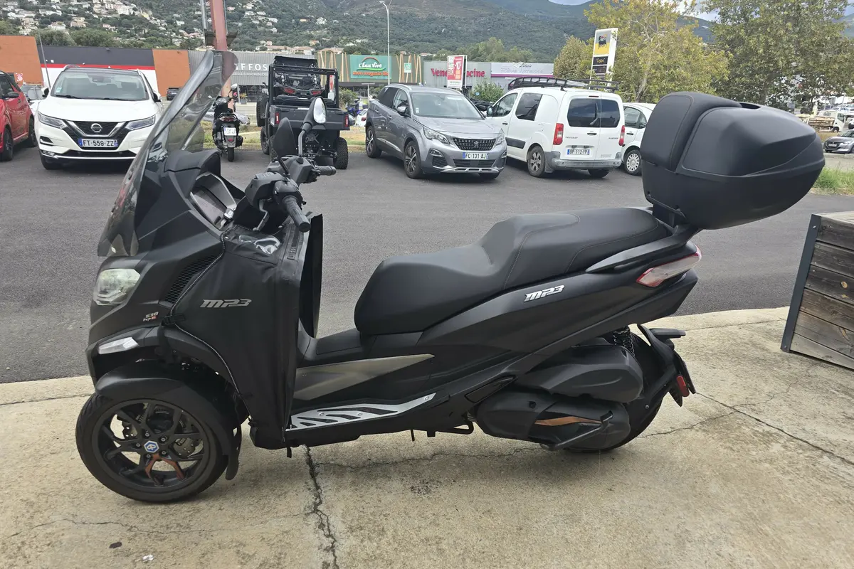 Vente PIAGGIO MP3 500